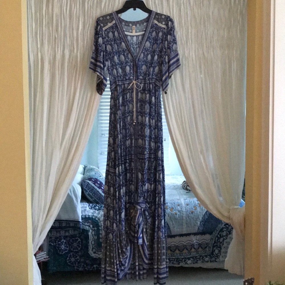 Dress. Maxi